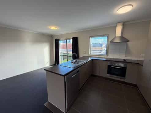 228/172 McLeod Road, Te Atatu South
