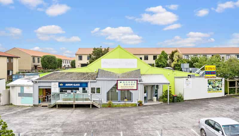 10-12 Margan Avenue, New Lynn