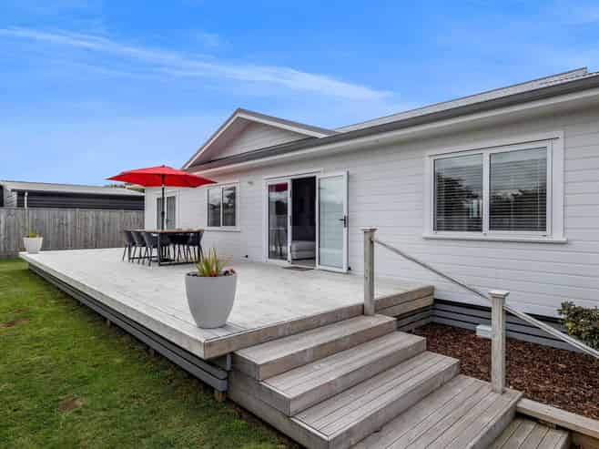 54A Cloten Road, Stratford