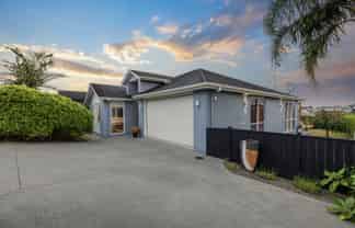 21 Flavell Drive, Orewa