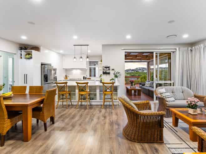 21 Flavell Drive, Orewa