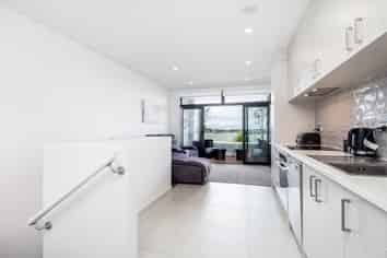 1/43 David Sidwell Place, Stanmore Bay