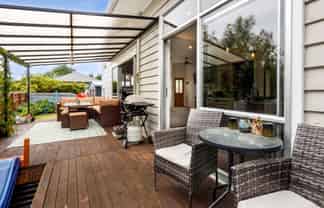 26 High Street, Renwick