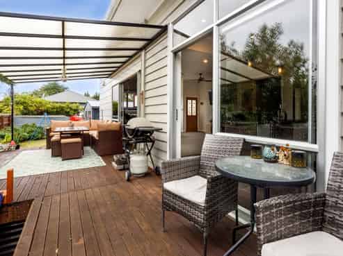 26 High Street, Renwick