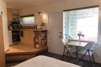 210 Gowing Drive, Meadowbank