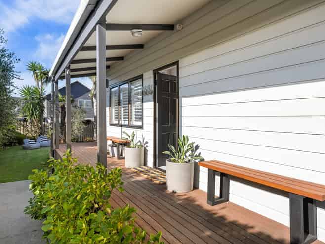 202 Beverley Terrace, Whangamata