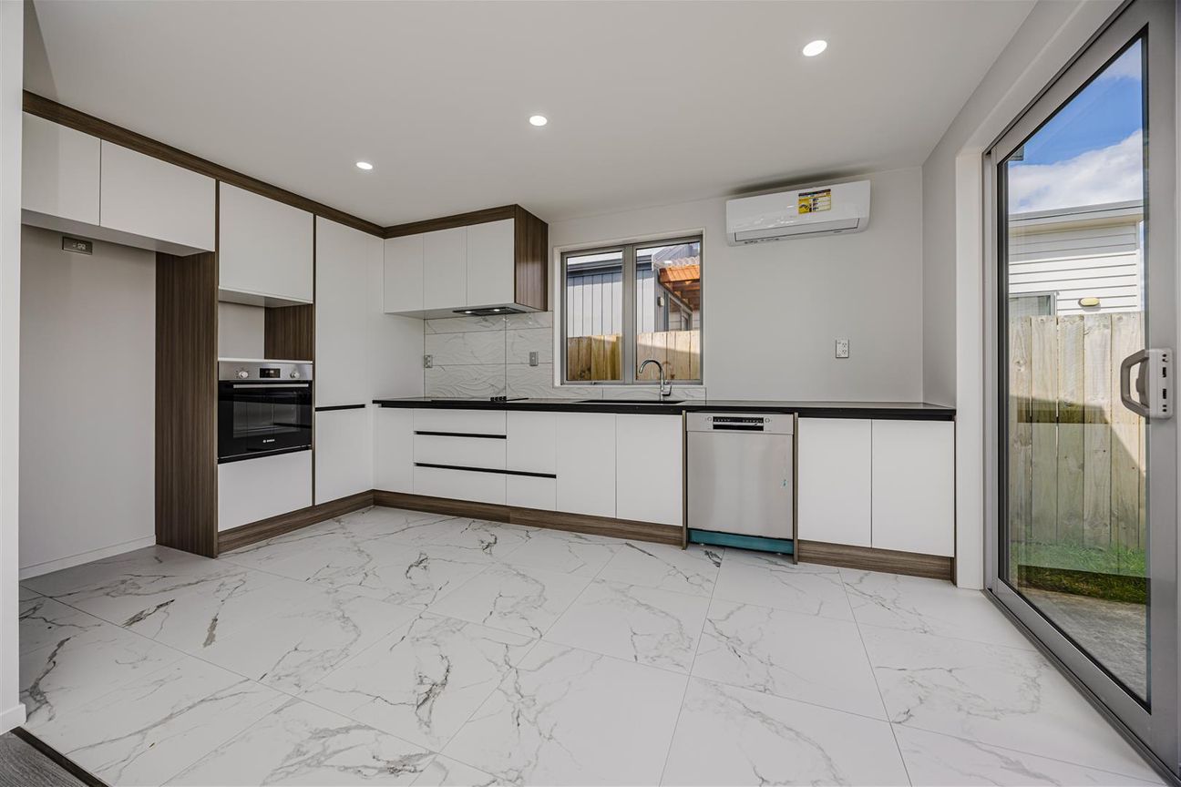Brand New Standalone 3 Bedrooms Home - Widok 5