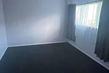 102 Kolmar Road, Papatoetoe