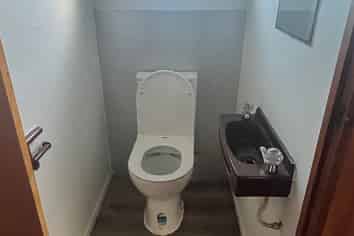 102 Kolmar Road, Papatoetoe