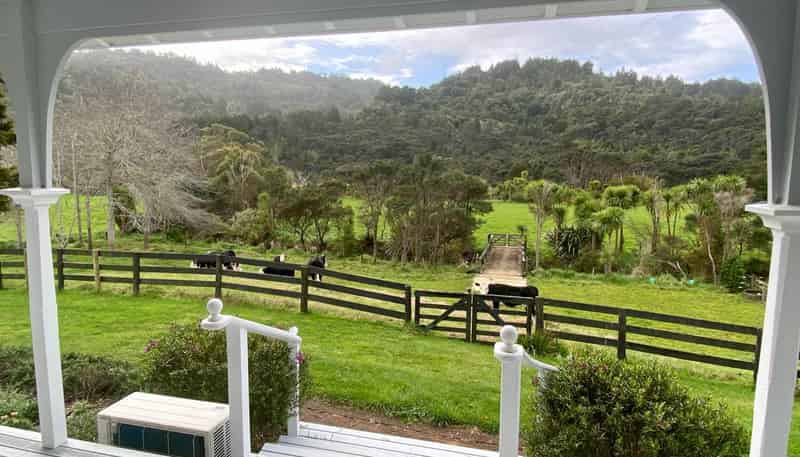 115 Bethells Road, Waitakere