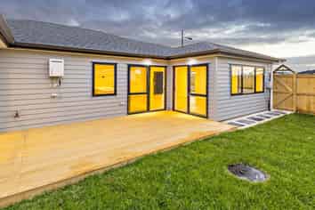 49 Sapwood Crescent, Takanini