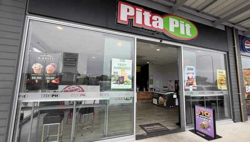 Unit 1/119 Onewa Road, Northcote