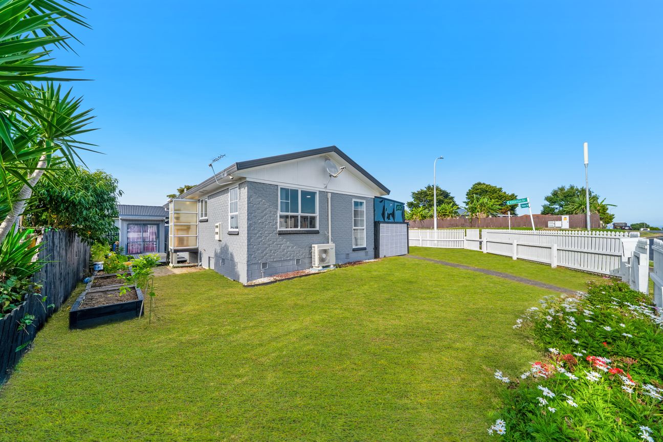Perfect First Home or Smart Investment Opportunity - Vista 3