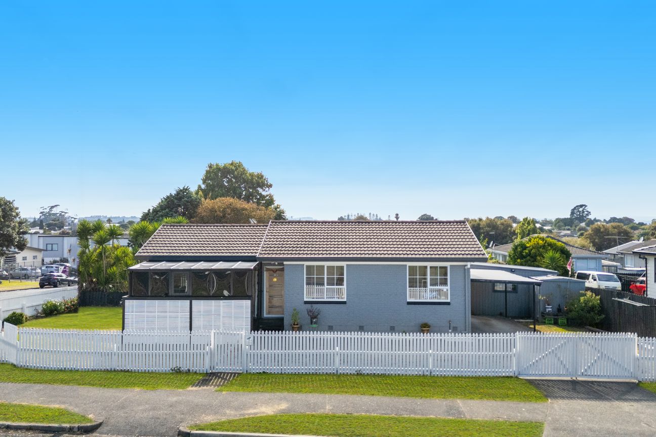 Perfect First Home or Smart Investment Opportunity - Vista 4