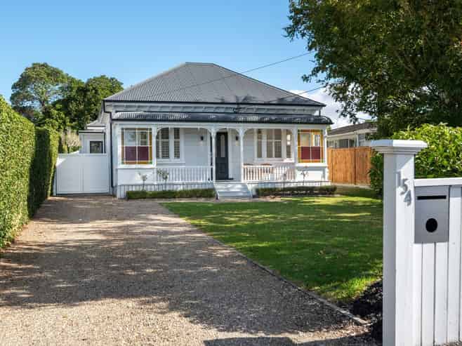 154 Hinemoa Street, Birkenhead
