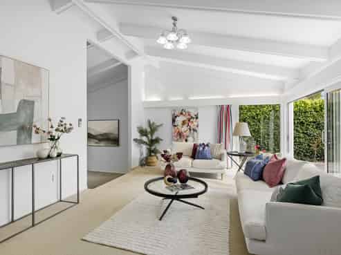 76A Wai-iti  Crescent, Woburn