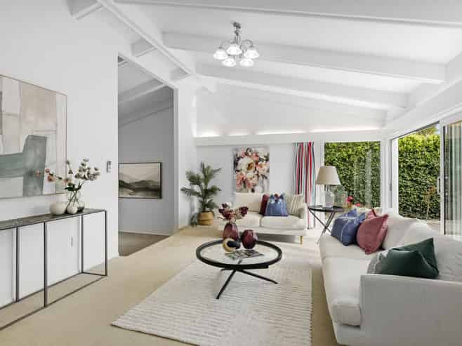 76A Wai-iti  Crescent, Woburn