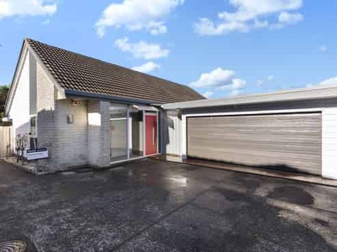 76A Wai-iti  Crescent, Woburn