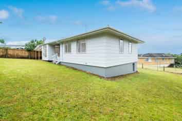 82A Greenslade Crescent, Northcote