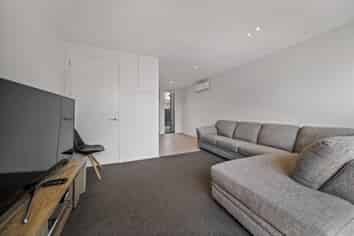 4/11 Hinemoa Street, Spreydon