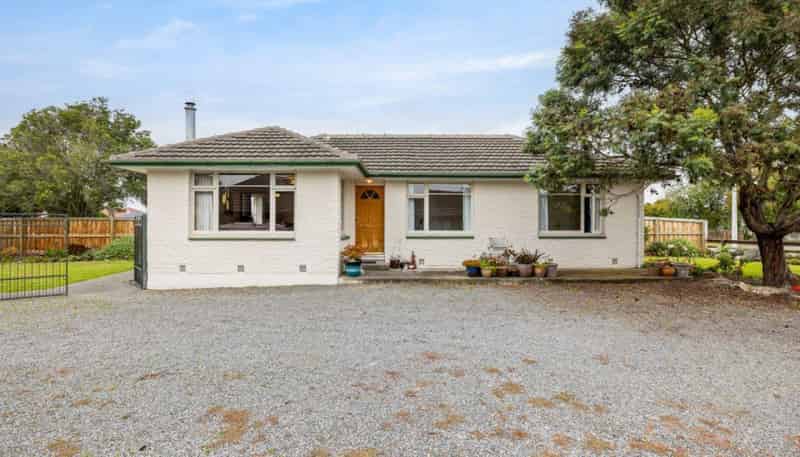 12 Morris Road, Amberley