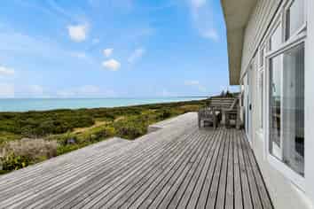 111 Karaka Street, Castlecliff