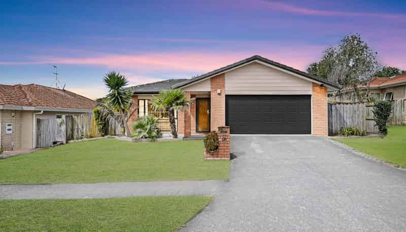 24 Nuneaton Drive, Flat Bush