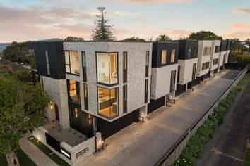 6/4 Tennyson Avenue, Takapuna