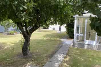 54 Guy Avenue, Takaro