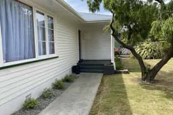 54 Guy Avenue, Takaro