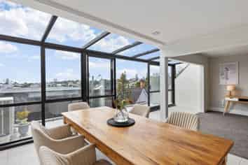 2/1 Ruskin Street, Parnell