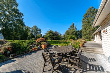 193 Hadlow Road, Claremont