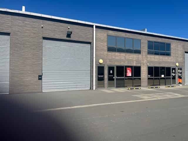 OPPORTUNITY AWAITS IN SOCKBURN