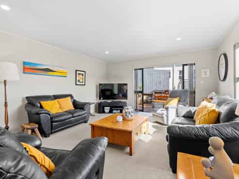 5 Azure Grove, Unsworth Heights