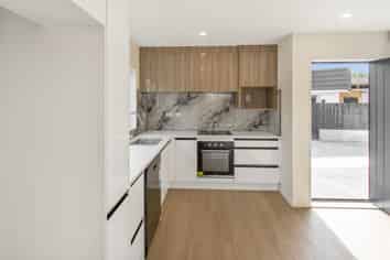 1/8 Benton Place, Manurewa