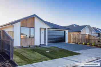 33 Wilkin Road, Ravenswood