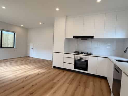 3/21 Downsview Road, Pakuranga Heights