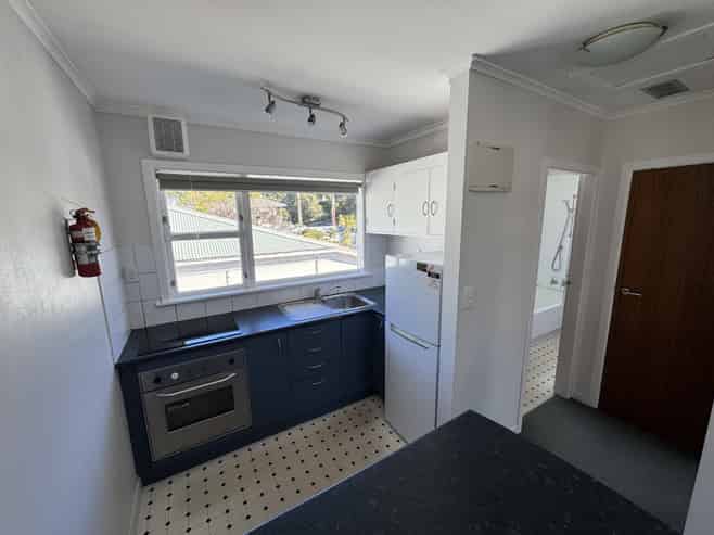 6/185 Daniell Street, Newtown