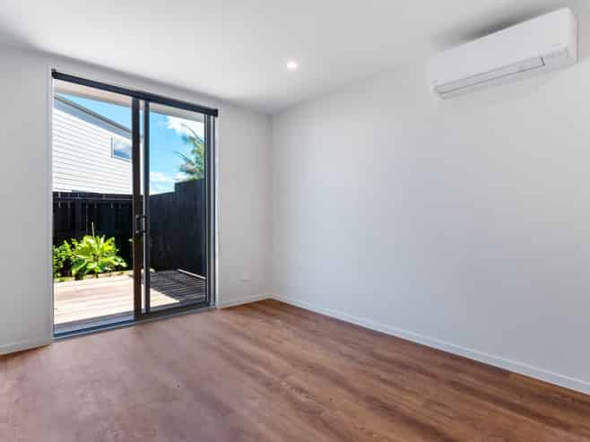 6/25  Tranent Road, Mangere