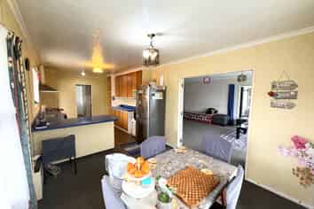 47 John F Kennedy Drive, Milson