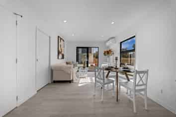 1/9-11 Albert Street, Otahuhu