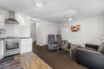 2/44 Lorne Street, Melville