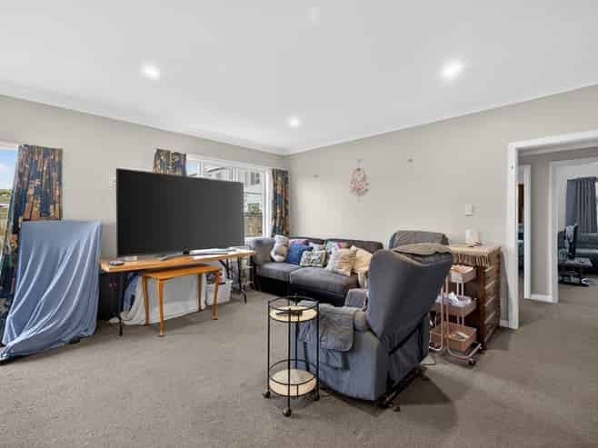 1A Clive Street, Phillipstown