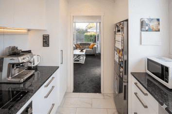 1/132 Onewa Road, Northcote