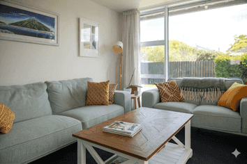 1/132 Onewa Road, Northcote