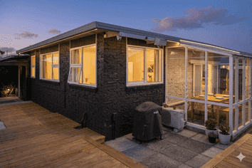 1/132 Onewa Road, Northcote