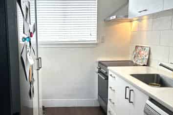 4/40 Leinster Road, Merivale