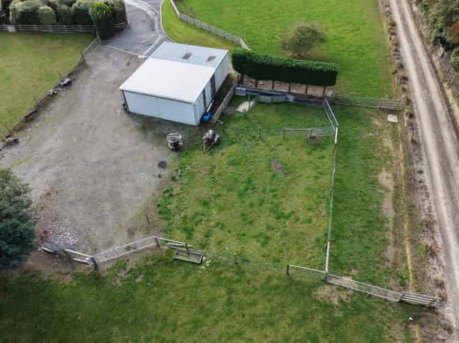 275 Homestead Road, Weston