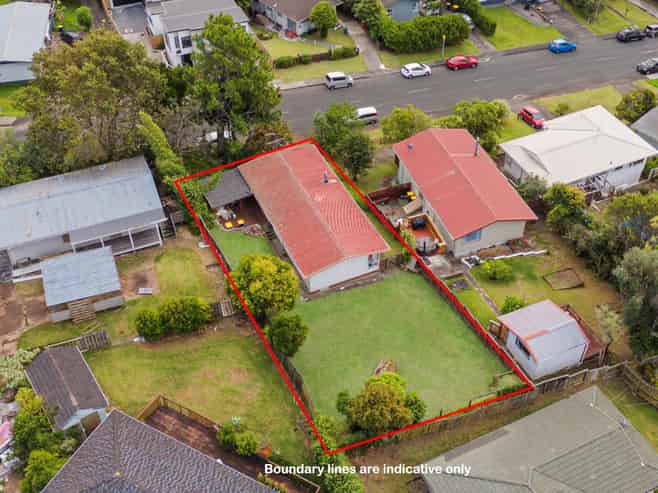 4 Hewlett Road, Massey