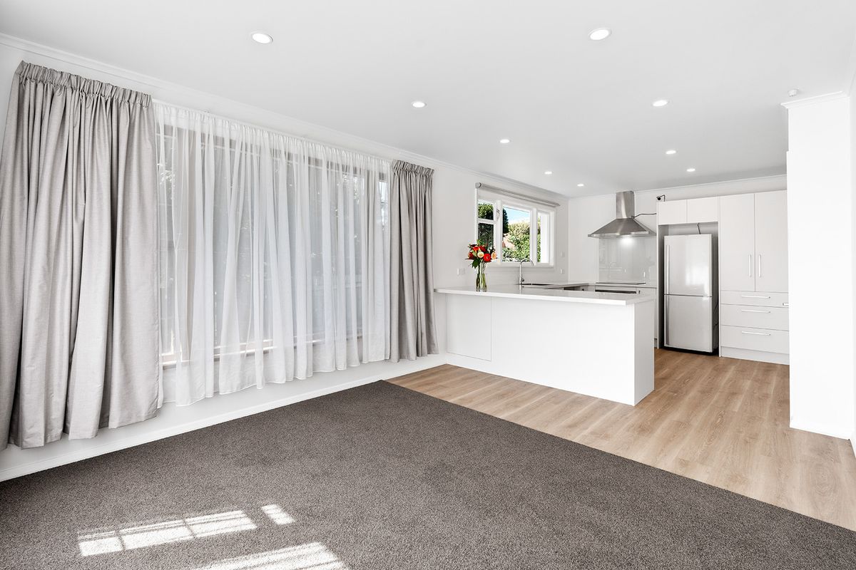 Move-In Ready - Renovated Family Home - Więcej